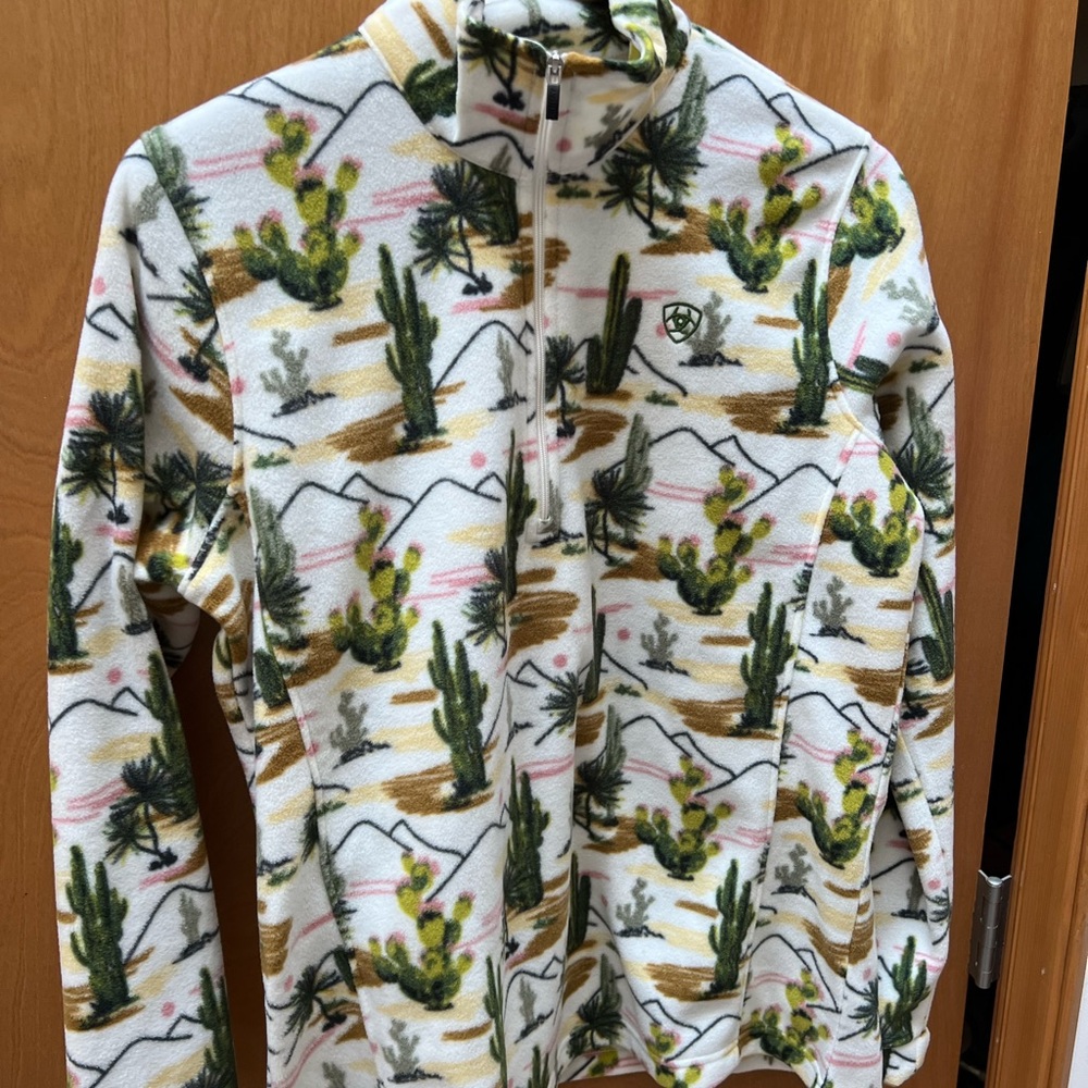 ARIAT Never Worn Cactus Fleece Quarter Zip